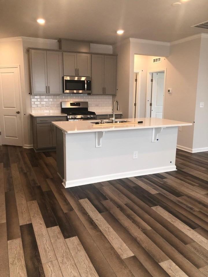 1610 Chestnut Tree Dr - Photo 6 of 27