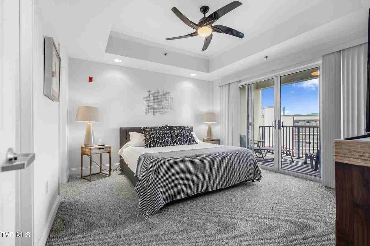 210 Raceday Center Dr Unit 1304 #1304 - Photo 5 of 50