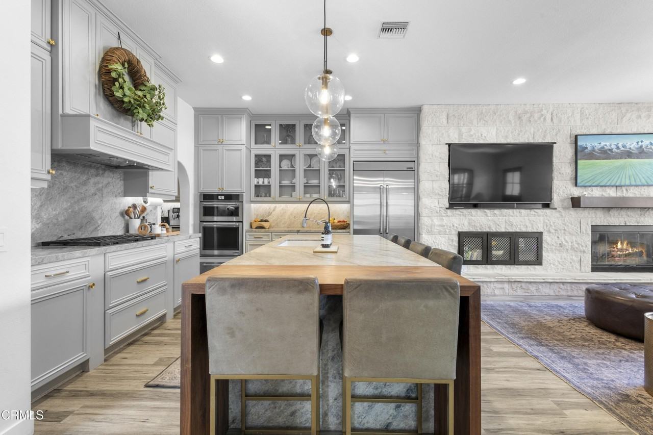 4173 Caribbean St - Photo 6 of 50