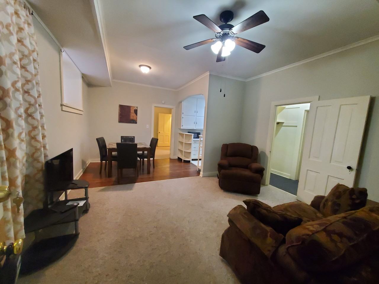 1338 Main St #8 - Photo 6 of 9