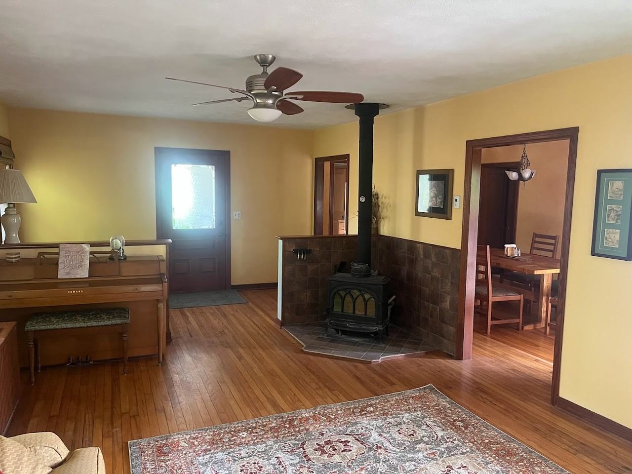 165 E Miller Rd - Photo 4 of 12