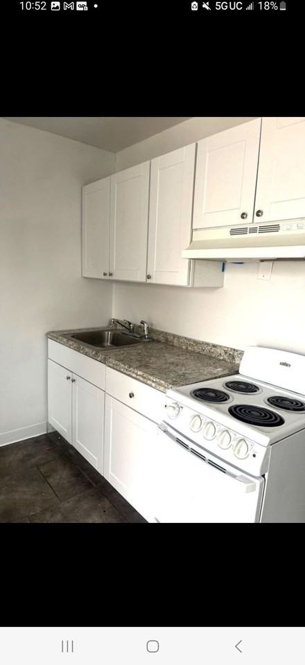 525 Mesilla St Se #6 - Photo 2 of 7