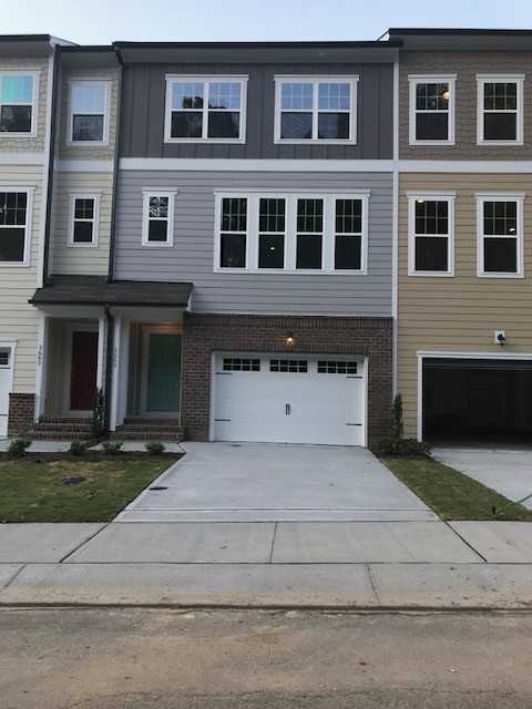 1460 Salem Creek Dr - Photo 2 of 10