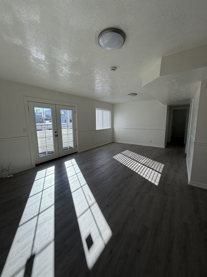 8067 W Copperfield Pl #21 - Photo 2 of 10