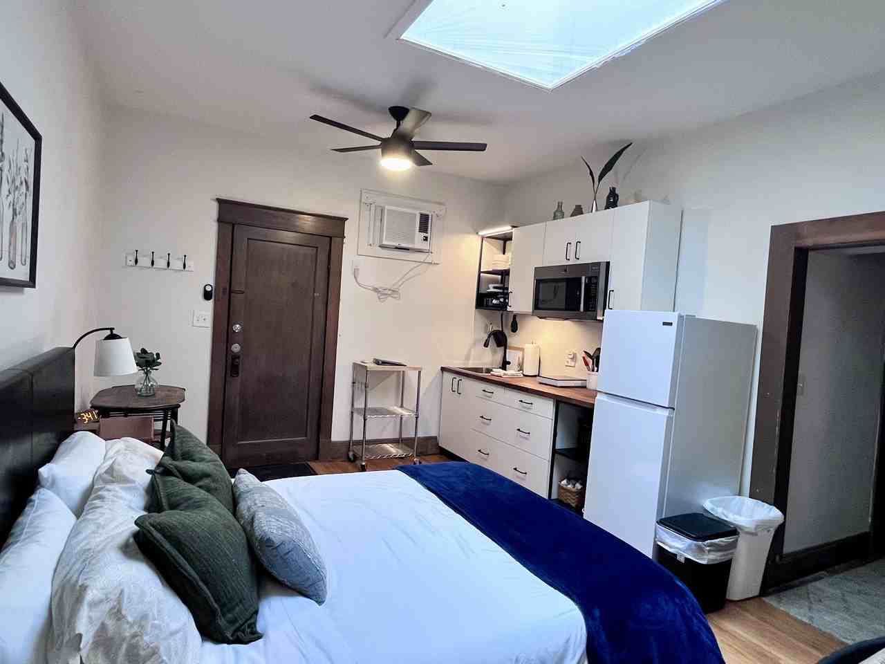 106 W Harrison St #2 - Photo 6 of 13