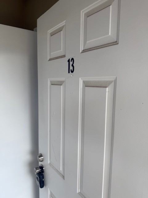 204 N Warren St #13 - Photo 2 of 10