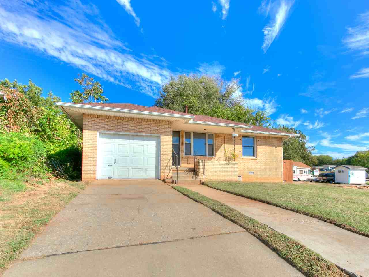 2921 Ne 17th Ave - Photo 4 of 34