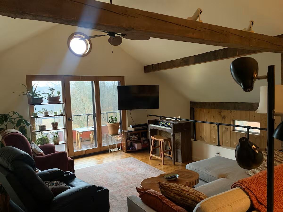 249 Updike Rd - Photo 6 of 17