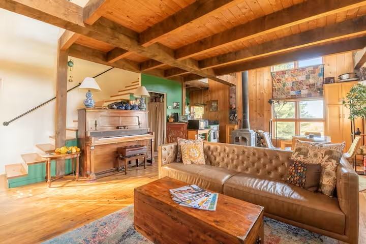 249 Updike Rd - Photo 7 of 17