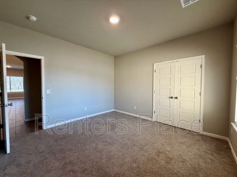 780 E 139th Pl - Photo 3 of 24