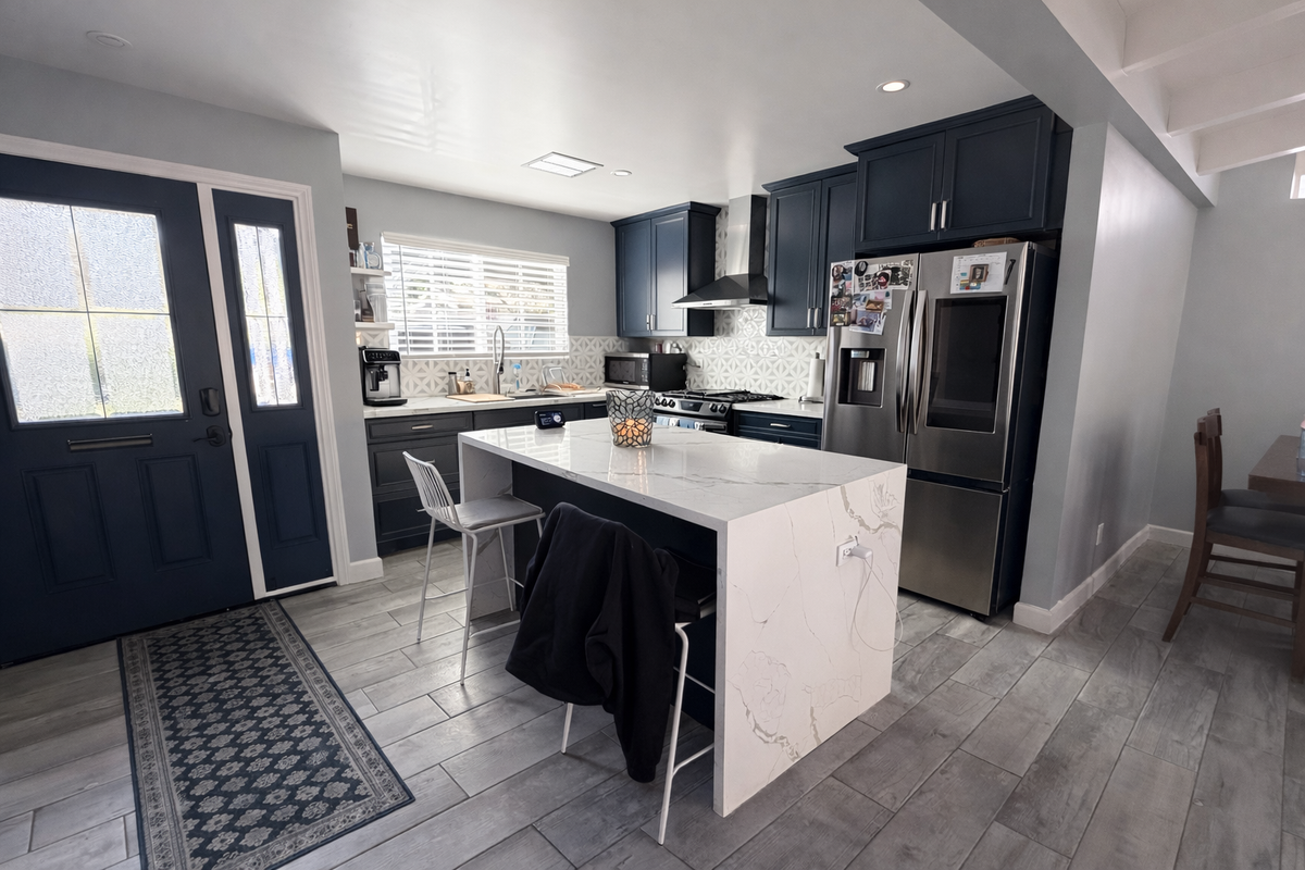 11260 Orion Ave - Photo 4 of 21