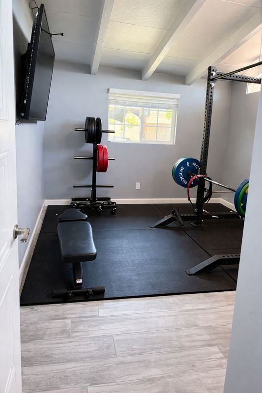 11260 Orion Ave - Photo 7 of 21