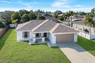 1706 Ne 2nd Pl - Photo 1 of 1