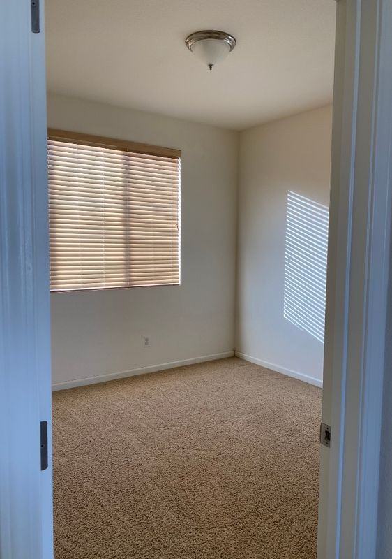 3725 Iskenderun Ave - Photo 5 of 18