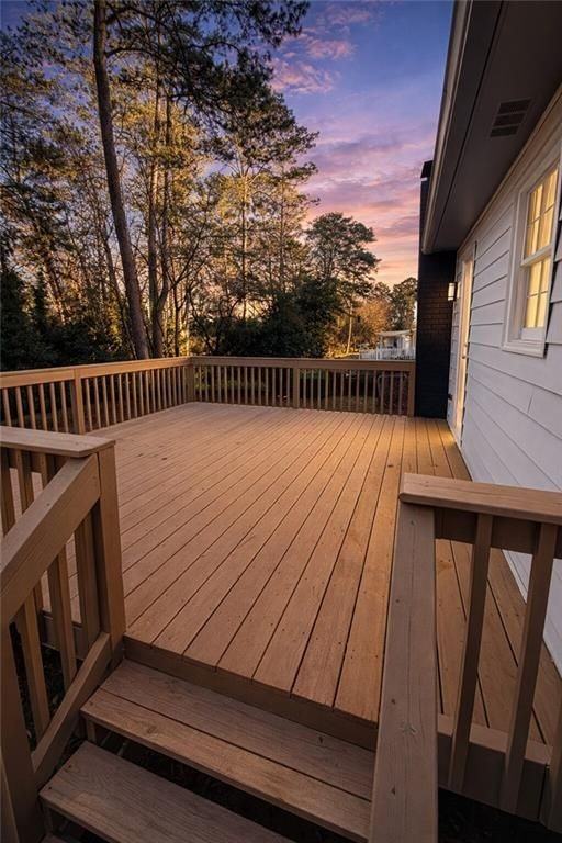 3210 Ebenezer Rd - Photo 5 of 28