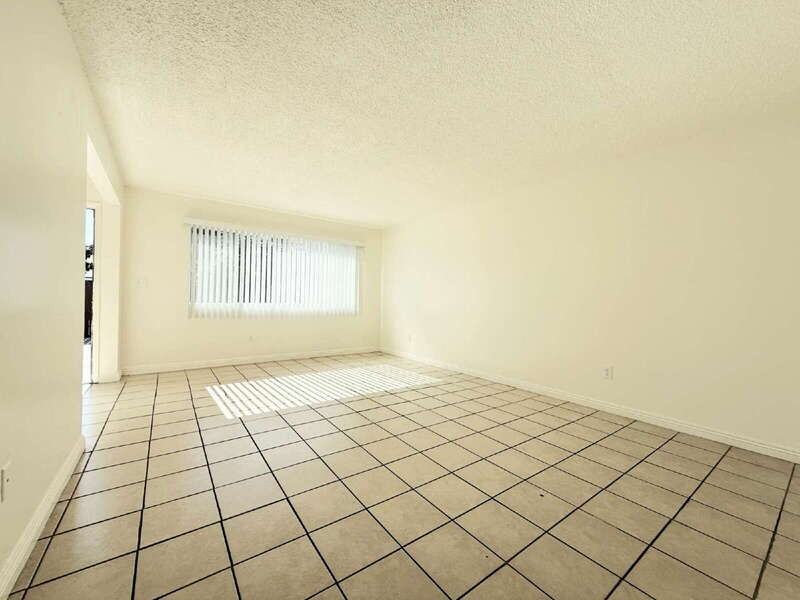 14035 1/2 Orizaba Ave - Photo 3 of 15