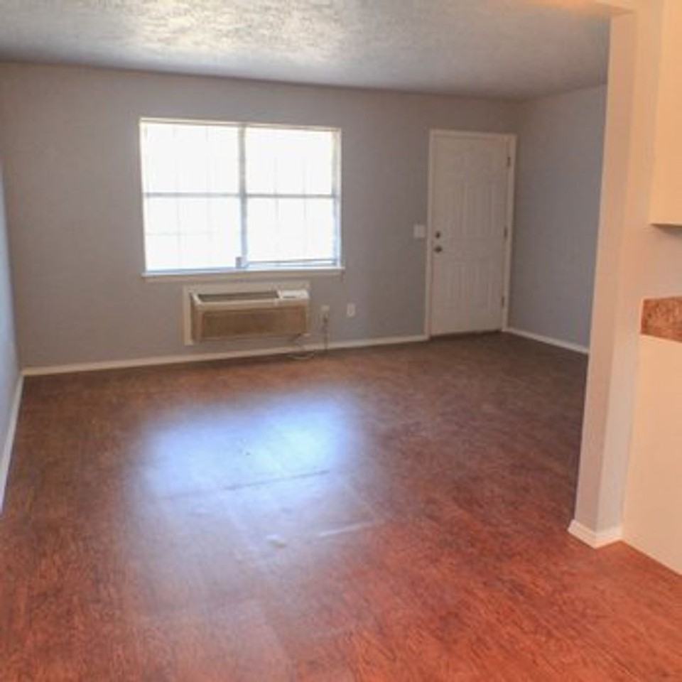 South Shore Apartments - Photo 6 of 50