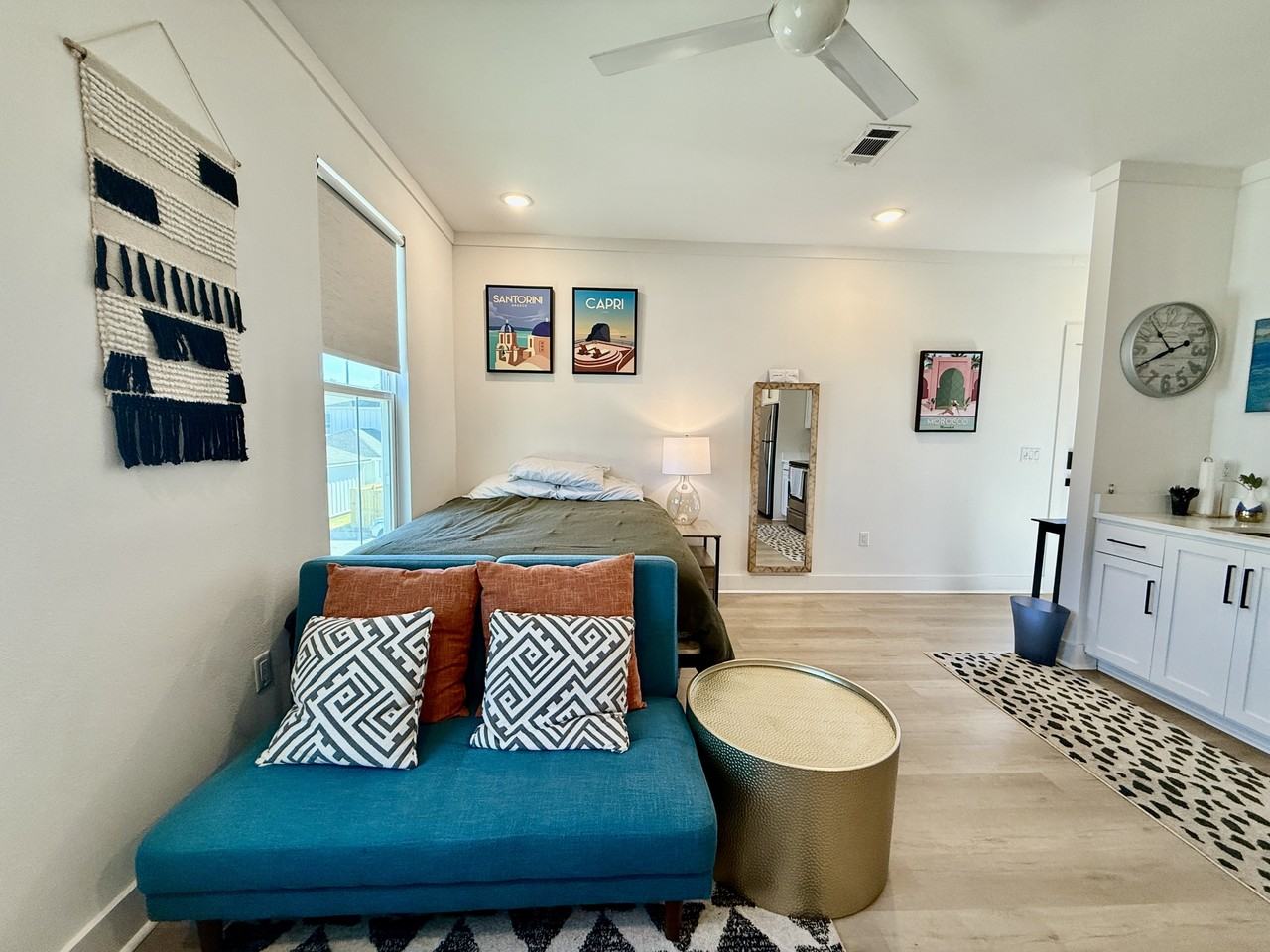 132 S I St - Photo 4 of 18