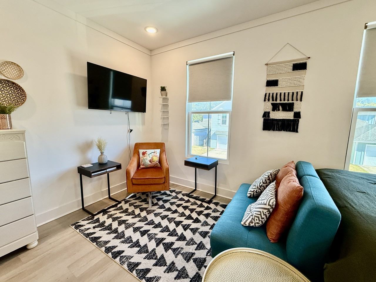 132 S I St - Photo 5 of 18