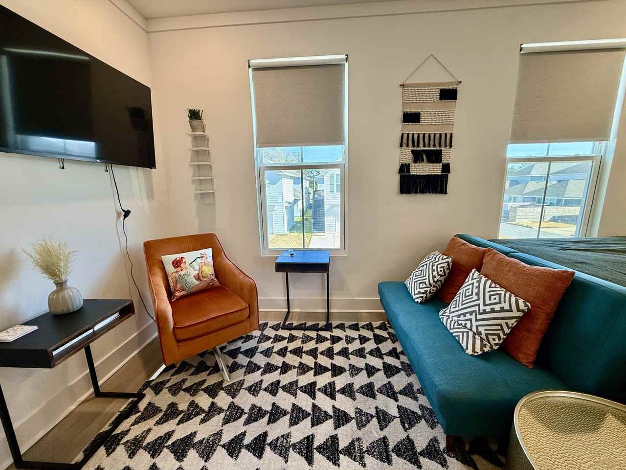 132 S I St - Photo 6 of 18