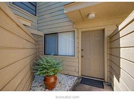 featured image of 4407 Carter Creek Pkwy #2