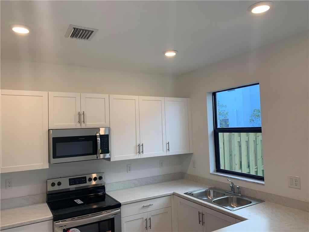 28706 Sw 133rd Ct - Photo 7 of 50