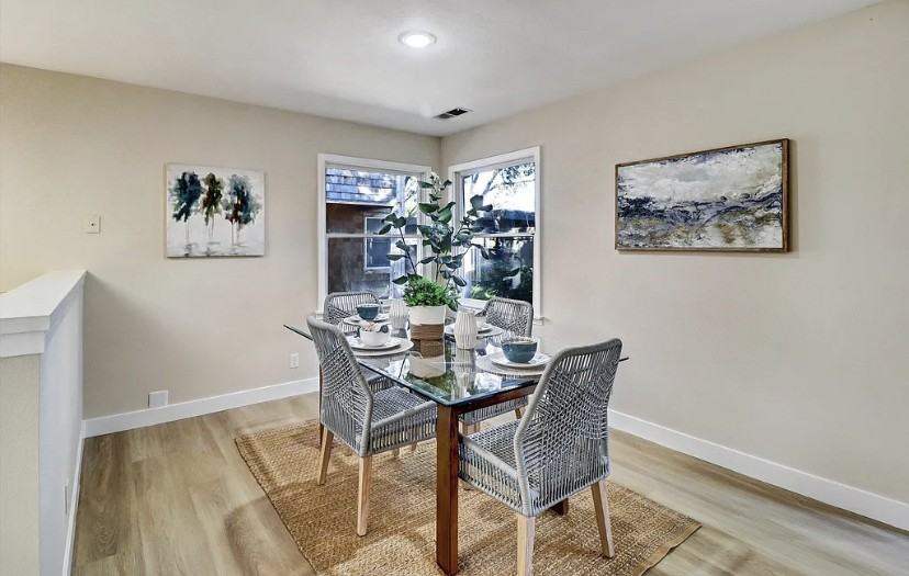 222 Centre Ct - Photo 6 of 12