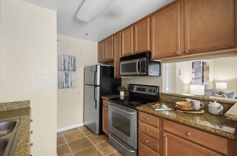 880 E Fremont Ave #508 - Photo 5 of 10