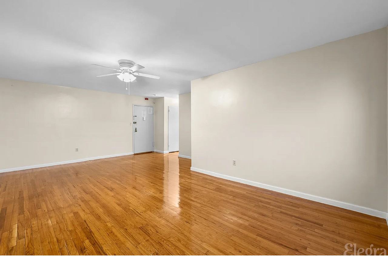 4 Elk St - Photo 3 of 5