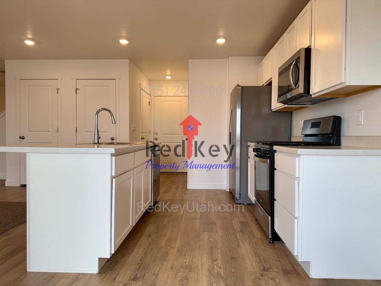 37 N Wayne Way - Photo 3 of 24