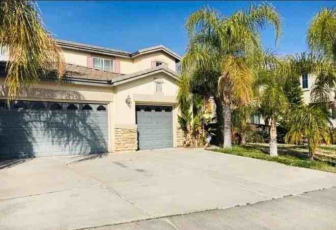 27534 Autumn Cir - Photo 2 of 27