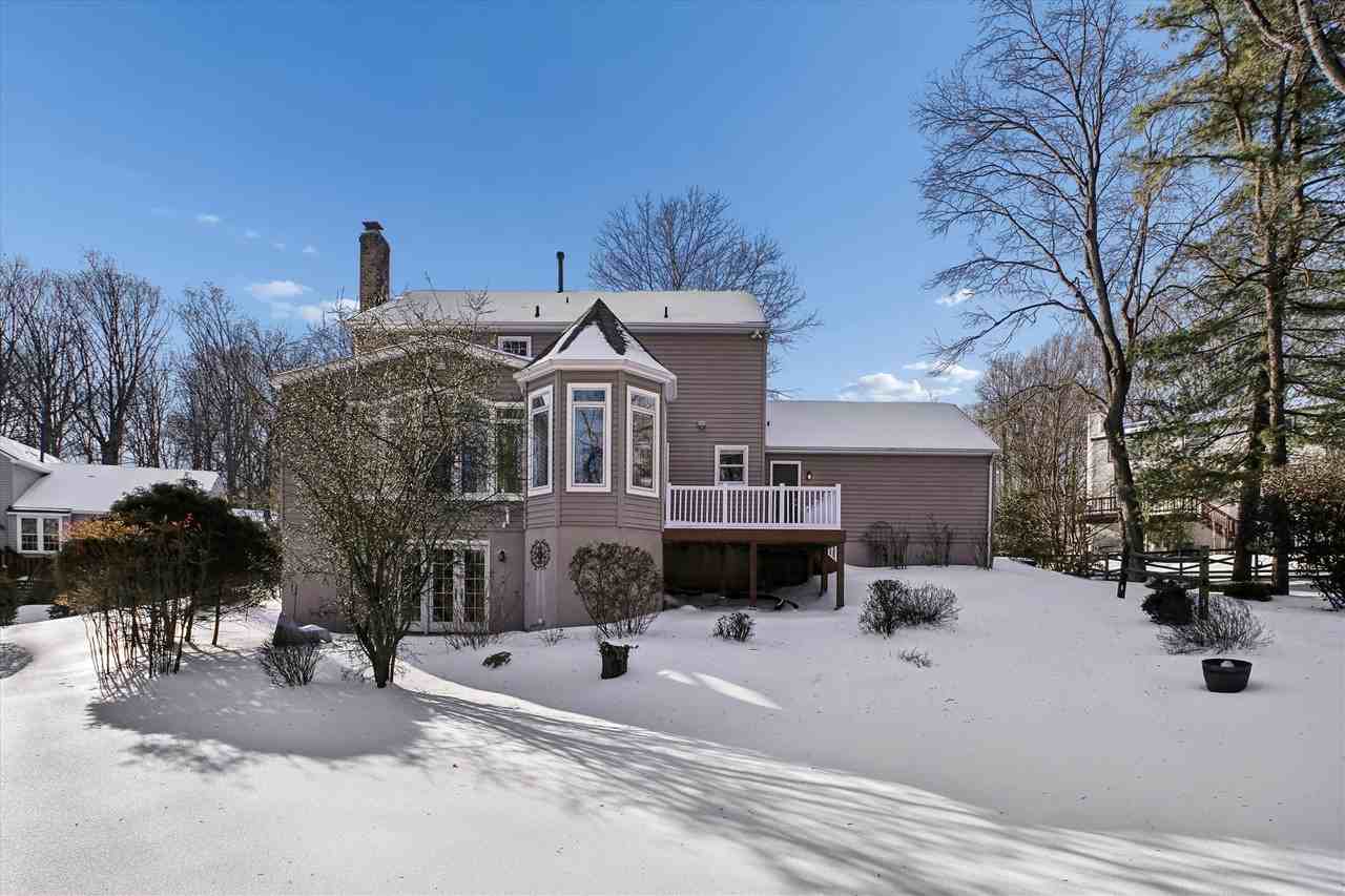 4623 University Dr - Photo 3 of 40