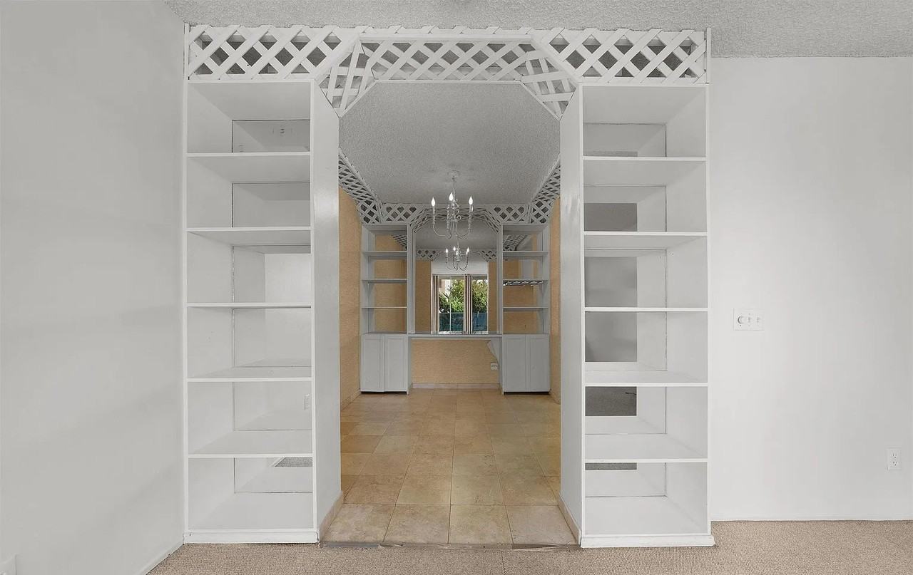 2510 Torrey Pines Rd #212 - Photo 2 of 26