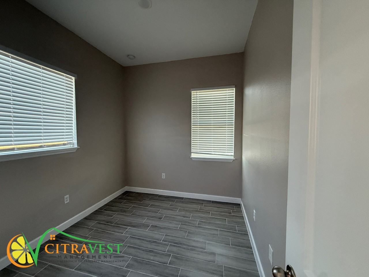 106 Maple Dr - Photo 6 of 18