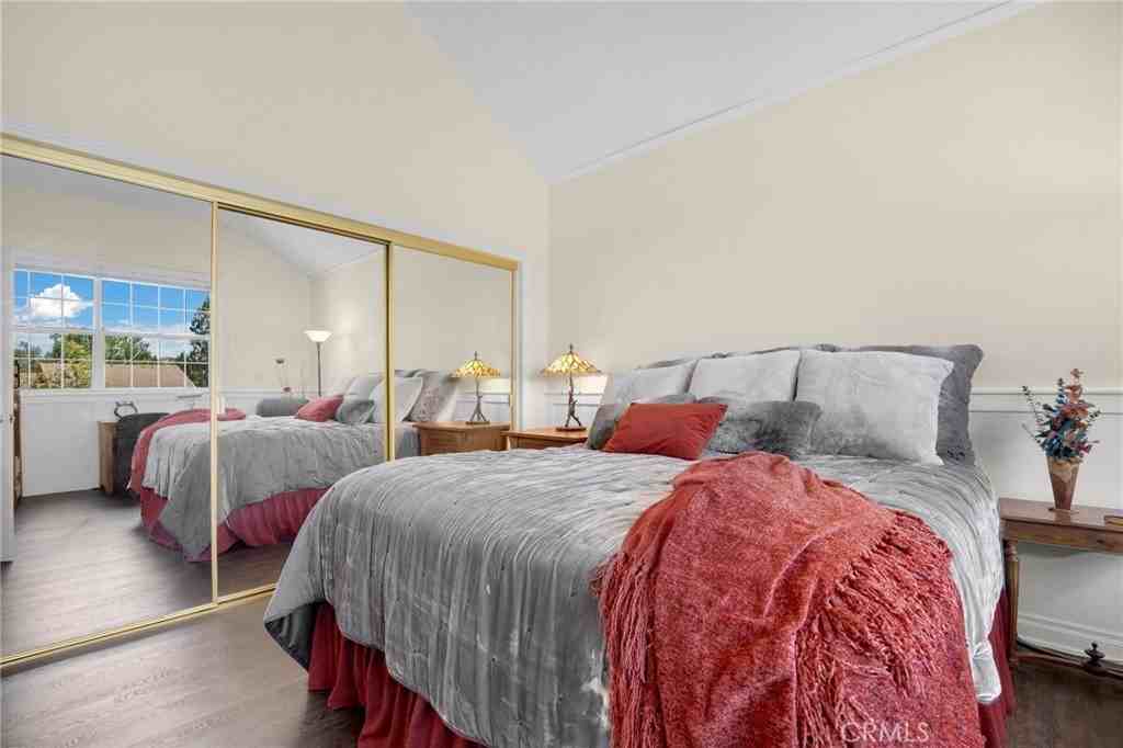 3680 S Bear St - Photo 3 of 3