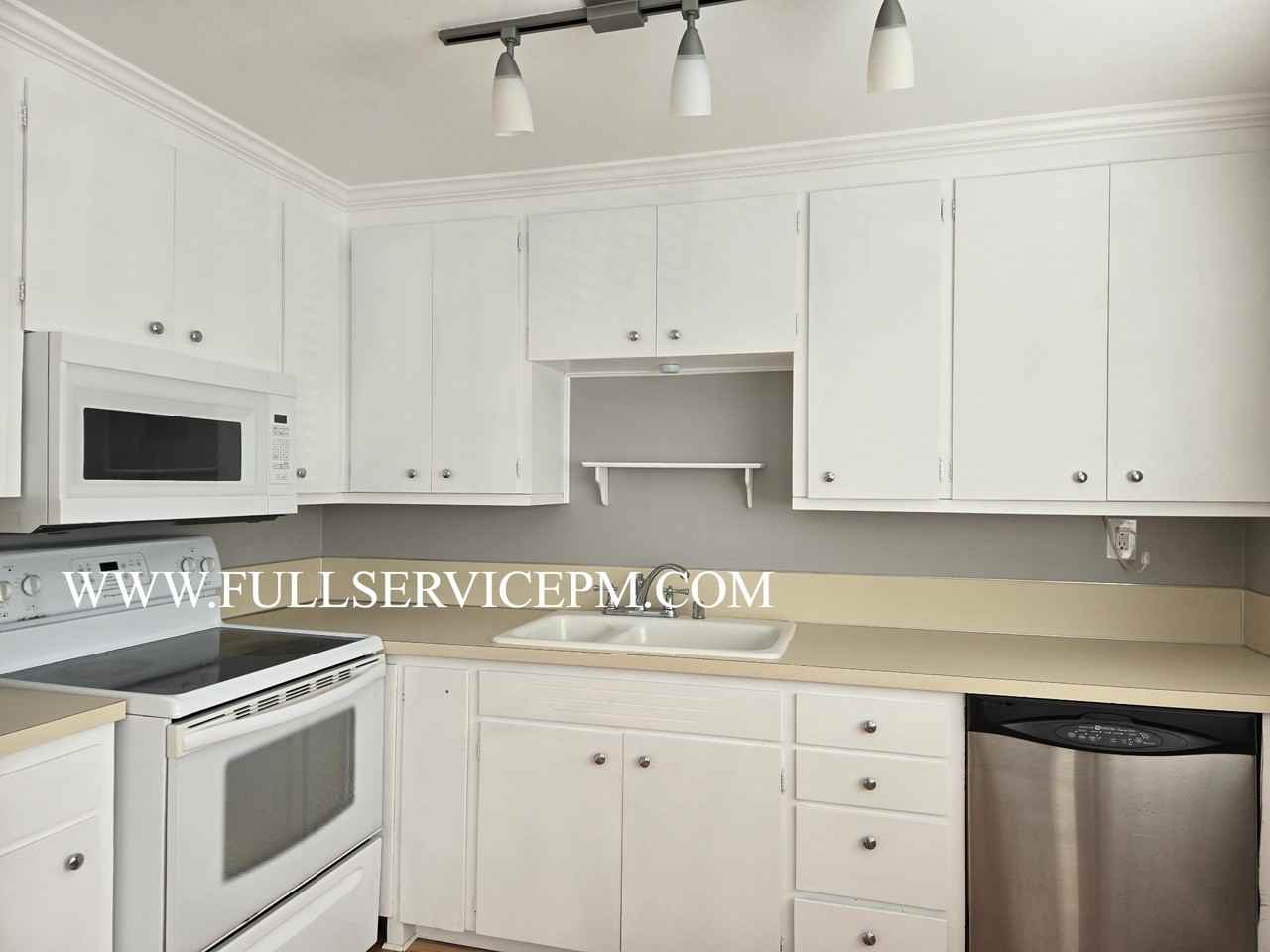 223 Dayton St #7 - Photo 4 of 17