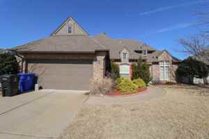 featured image of 1716 W Austin St