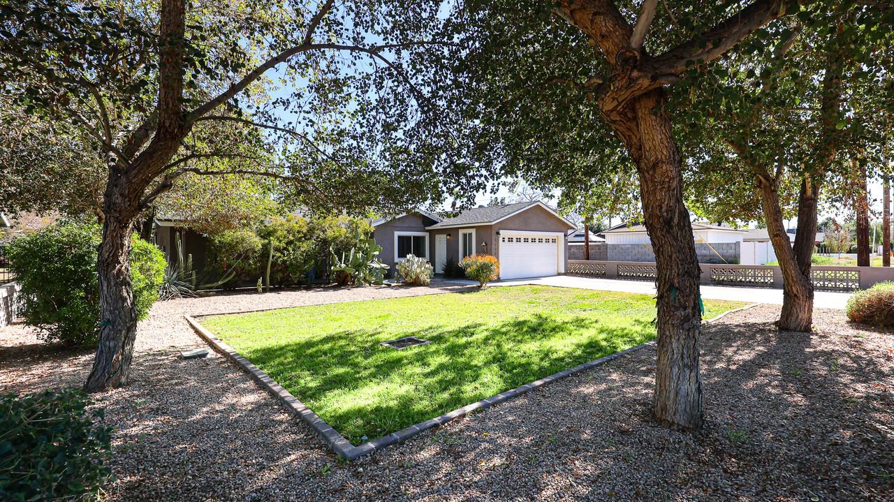 3113 N 28th St - Photo 2 of 40