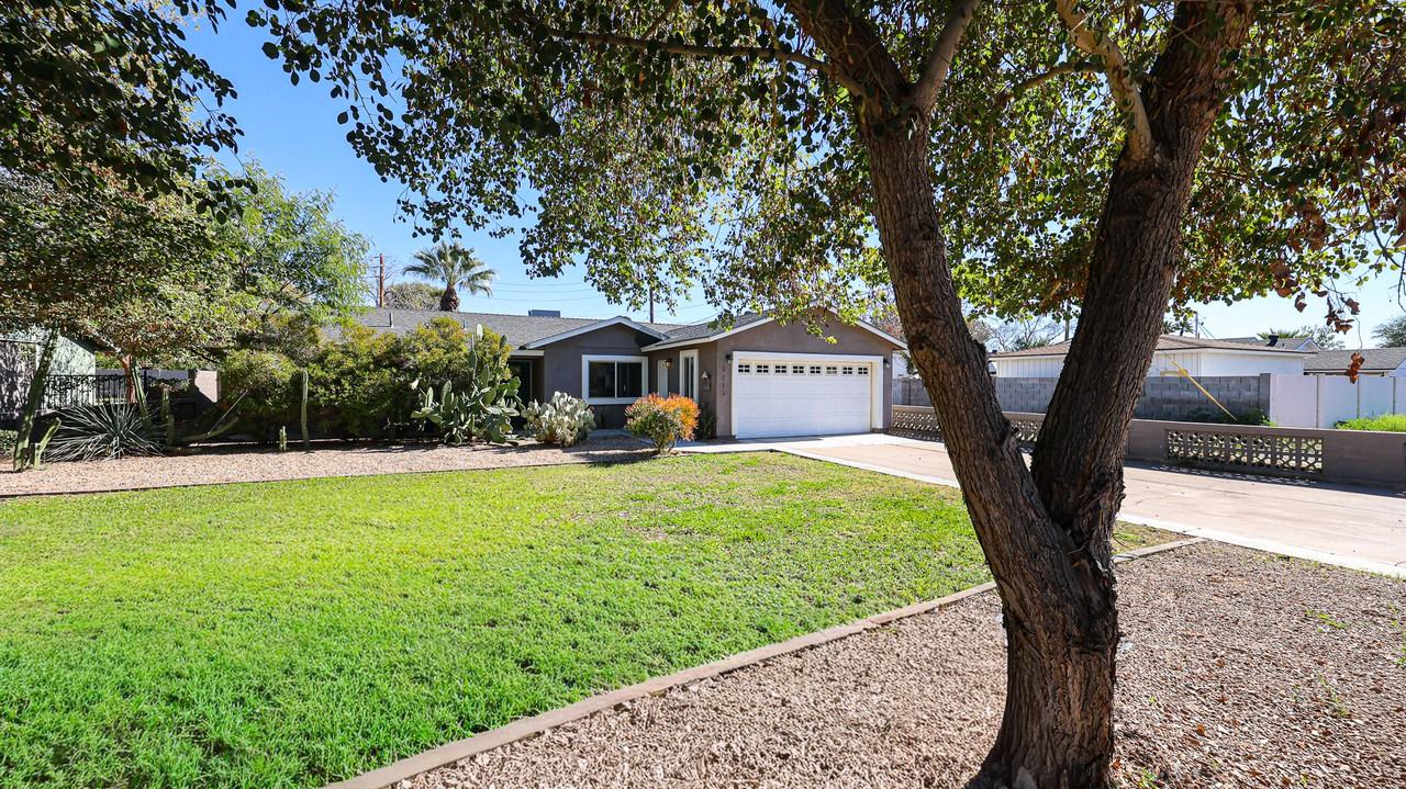 3113 N 28th St - Photo 3 of 40