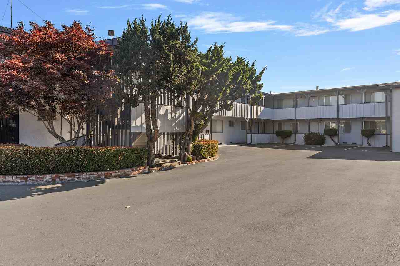 Buena Vista Apartments - Photo 6 of 31