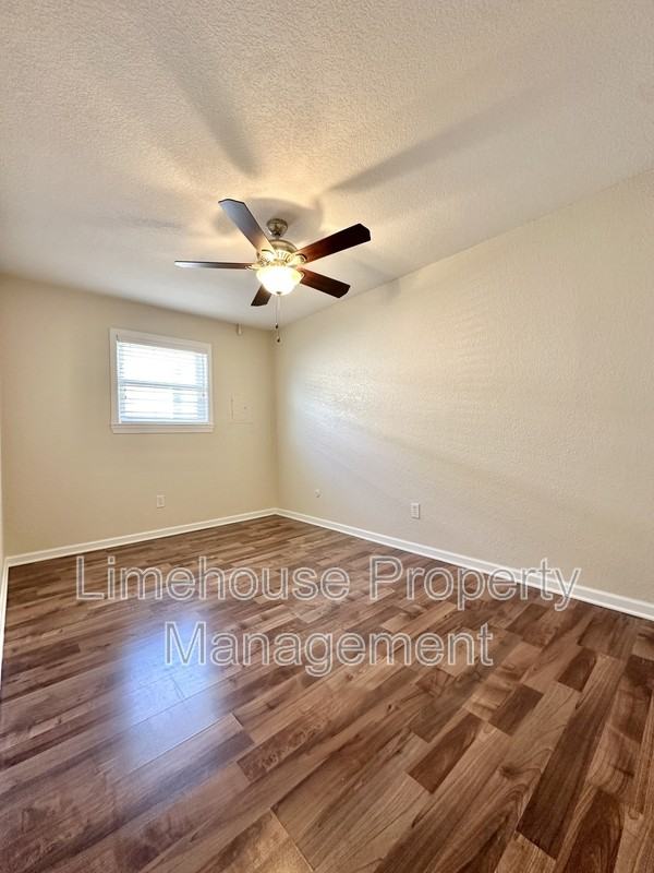 909 Leisure Sq #201 - Photo 2 of 10