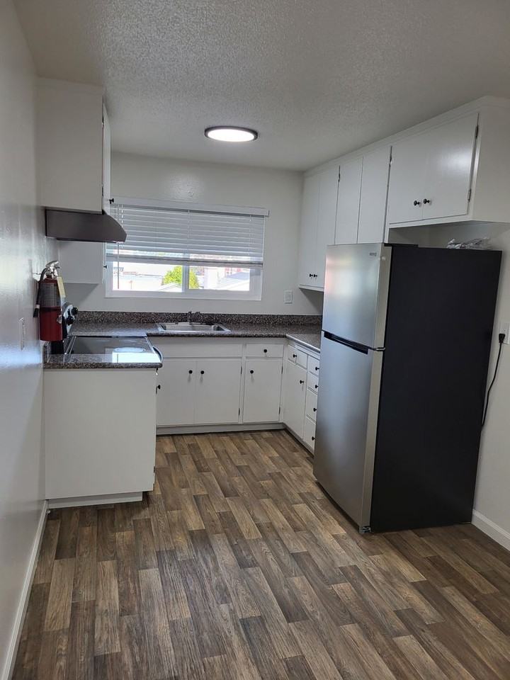 23rd Street Apartments - Photo 3 of 20