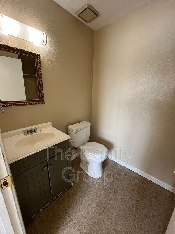 9310 Road #17 - Photo 4 of 5