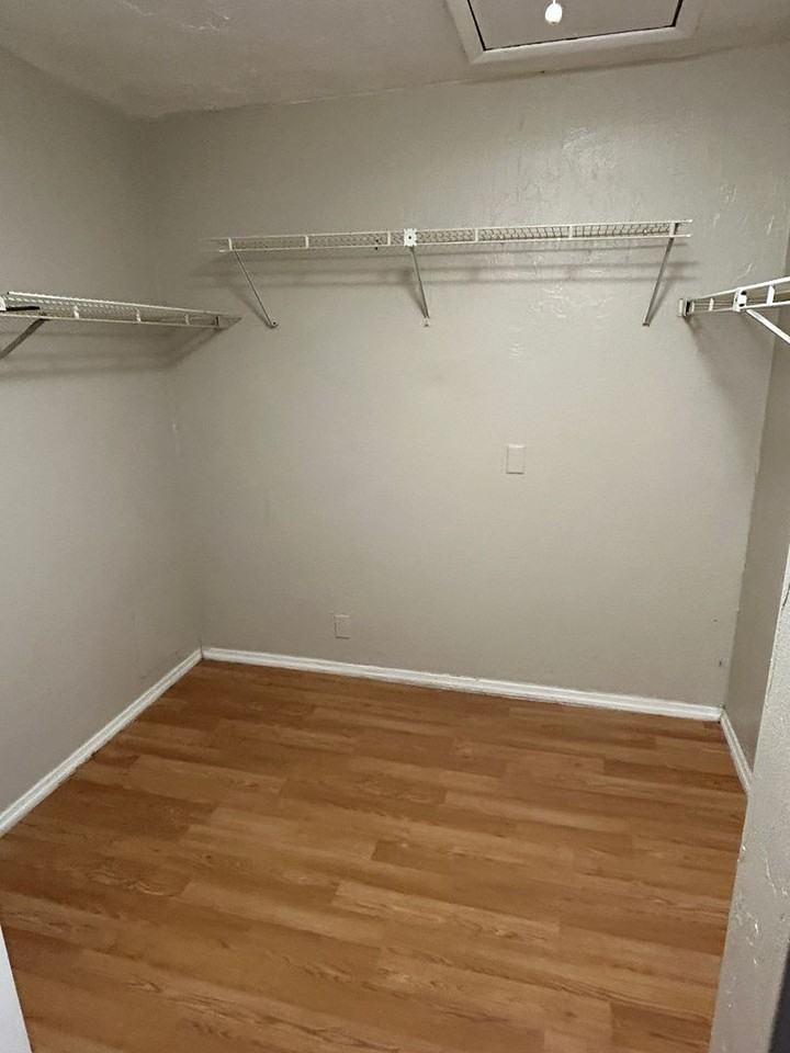 1735 Dodge Ave - Photo 5 of 19