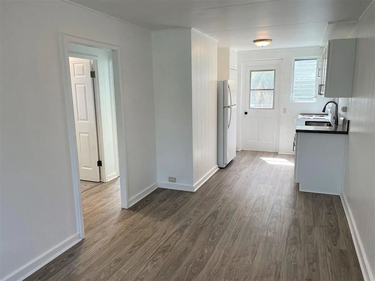 617 Wailepo St #E - Photo 2 of 6