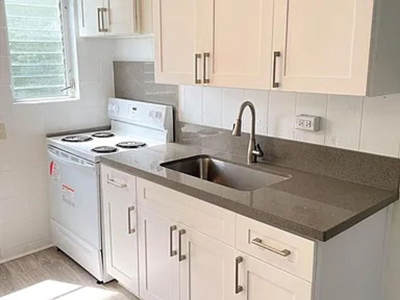 617 Wailepo St #E - Photo 6 of 6