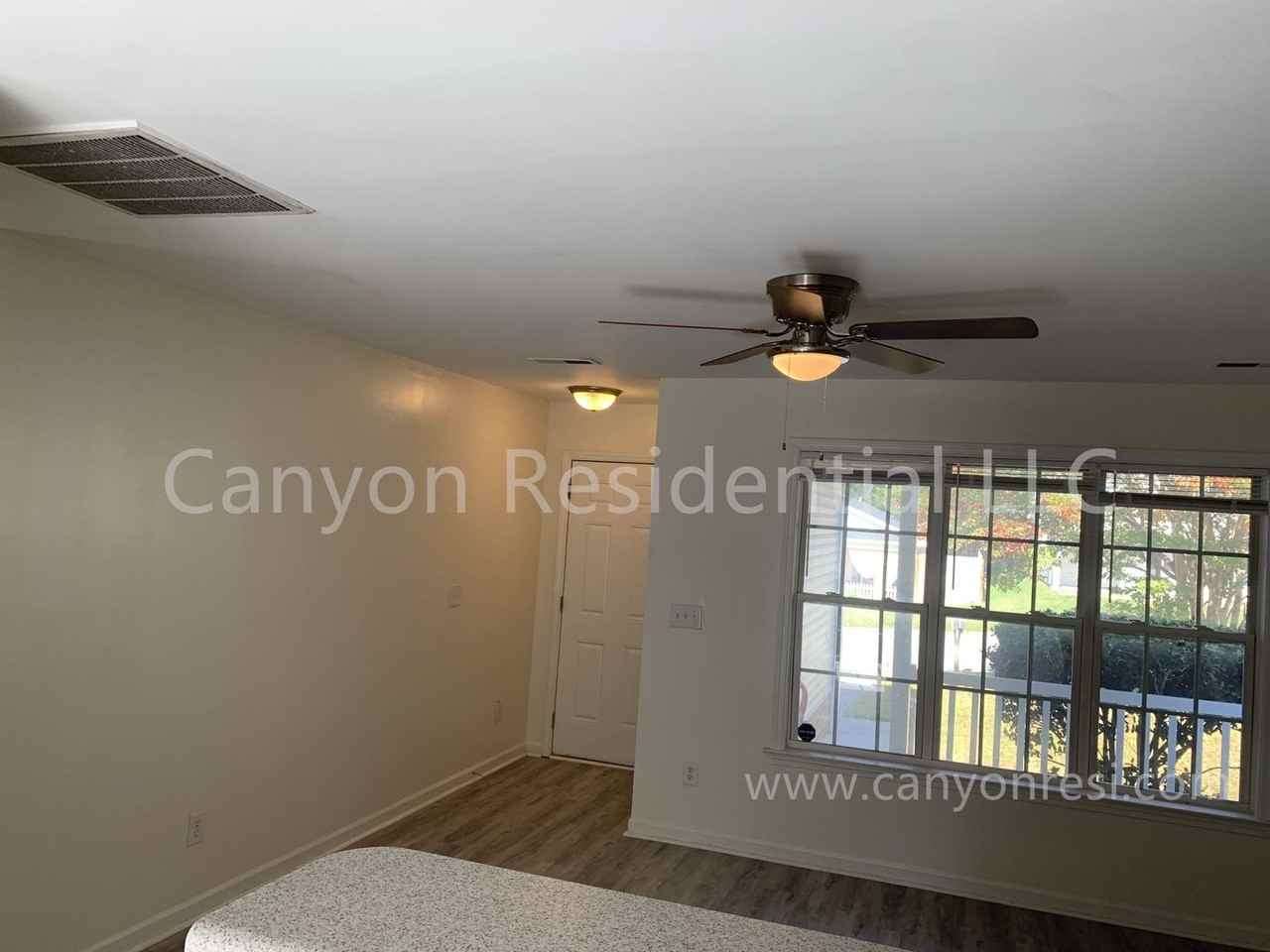 1718 Kay St - Photo 7 of 22