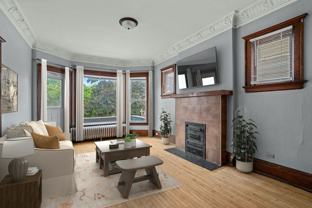 2939 N Maryland Ave - Photo 1 of 1