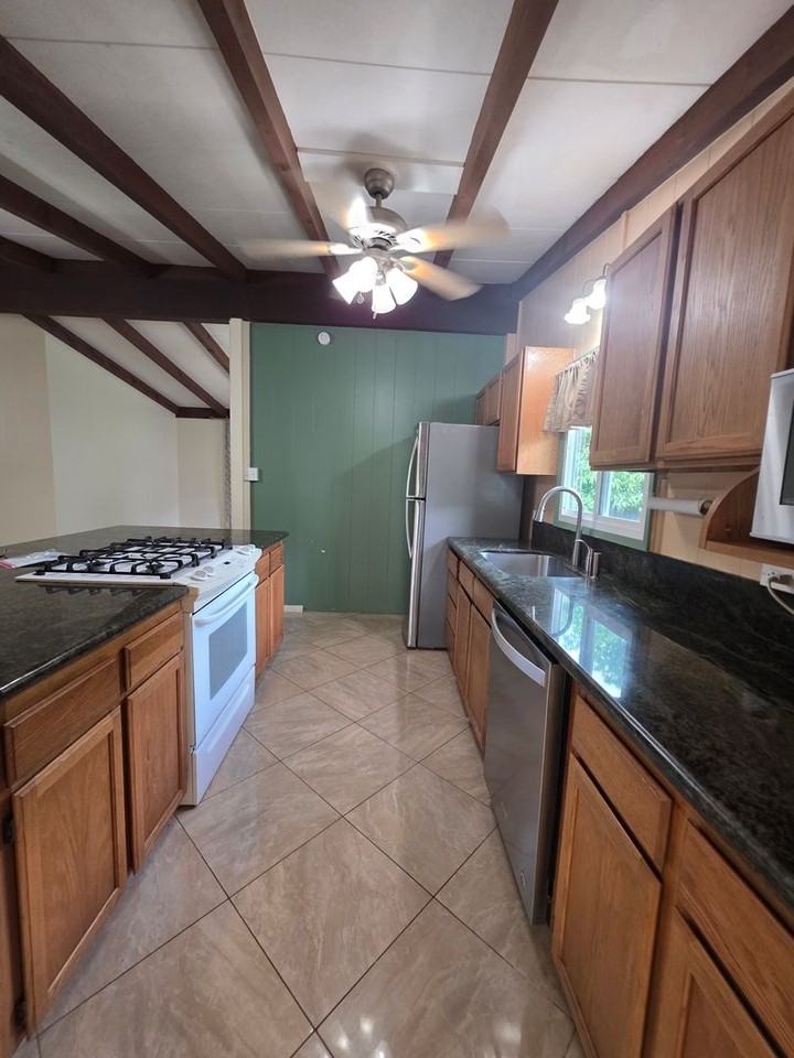 1030 Kahili Pl - Photo 5 of 19