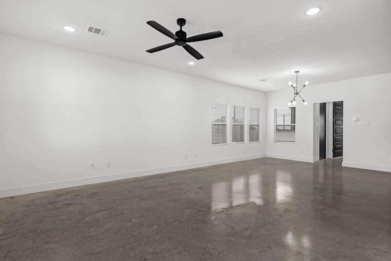 3001 Alpha Wolf Ct - Photo 3 of 35